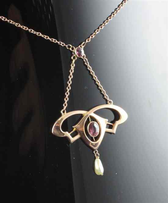 Appraisal: A ct gold and pink topaz Art Nouveau pendant necklace