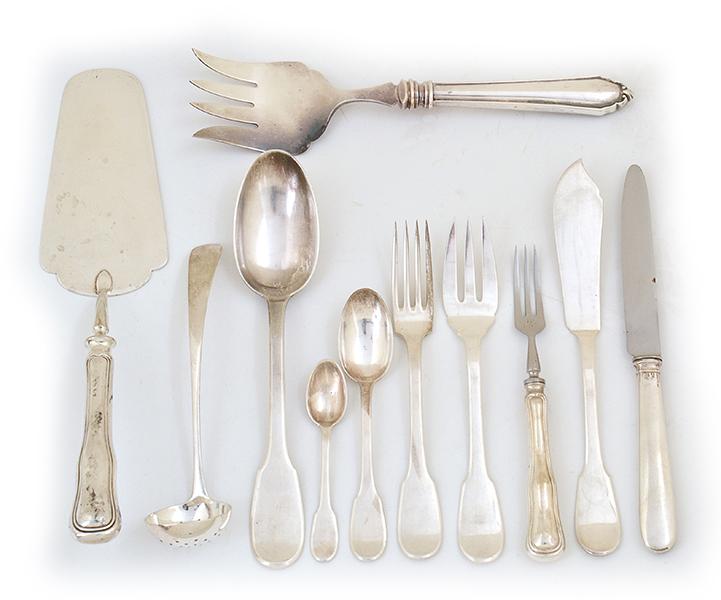 Appraisal: A LARGE HARLEQUIN COLLECTION OF SILVER FLATWARE knives and forks