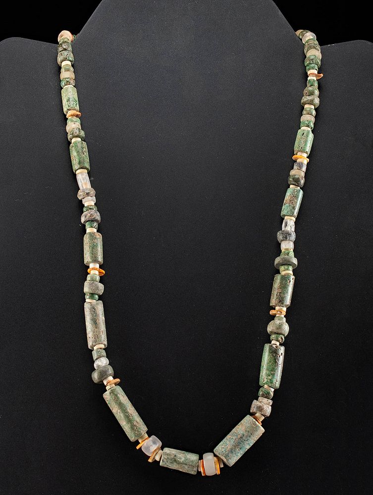 Appraisal: Maya Greenstone Quartz Spondylus Shell Necklace First Time At Auction