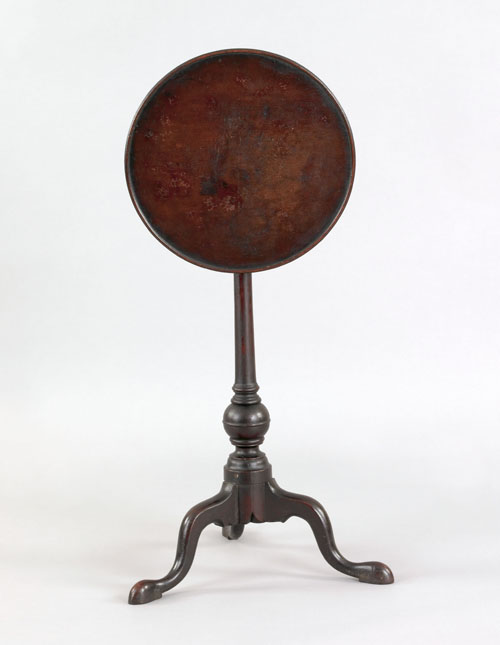 Appraisal: Delicate Pennsylvania Queen Anne walnut candlestand ca with a small