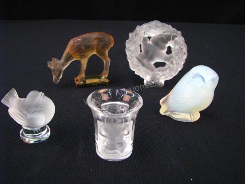 Appraisal: Group of Lalique Crystal including green crystal deer with head