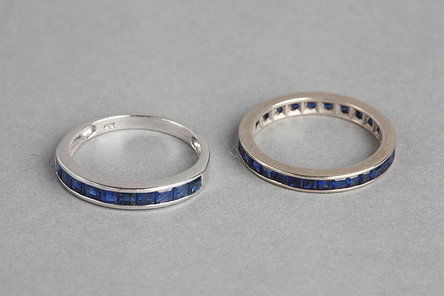 Appraisal: A SAPPHIRE SET FULL ETERNITY RING set with square cut