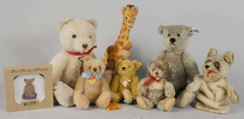 Appraisal: Lot of Collectible Steiff Mohair Bears Description All mohair and