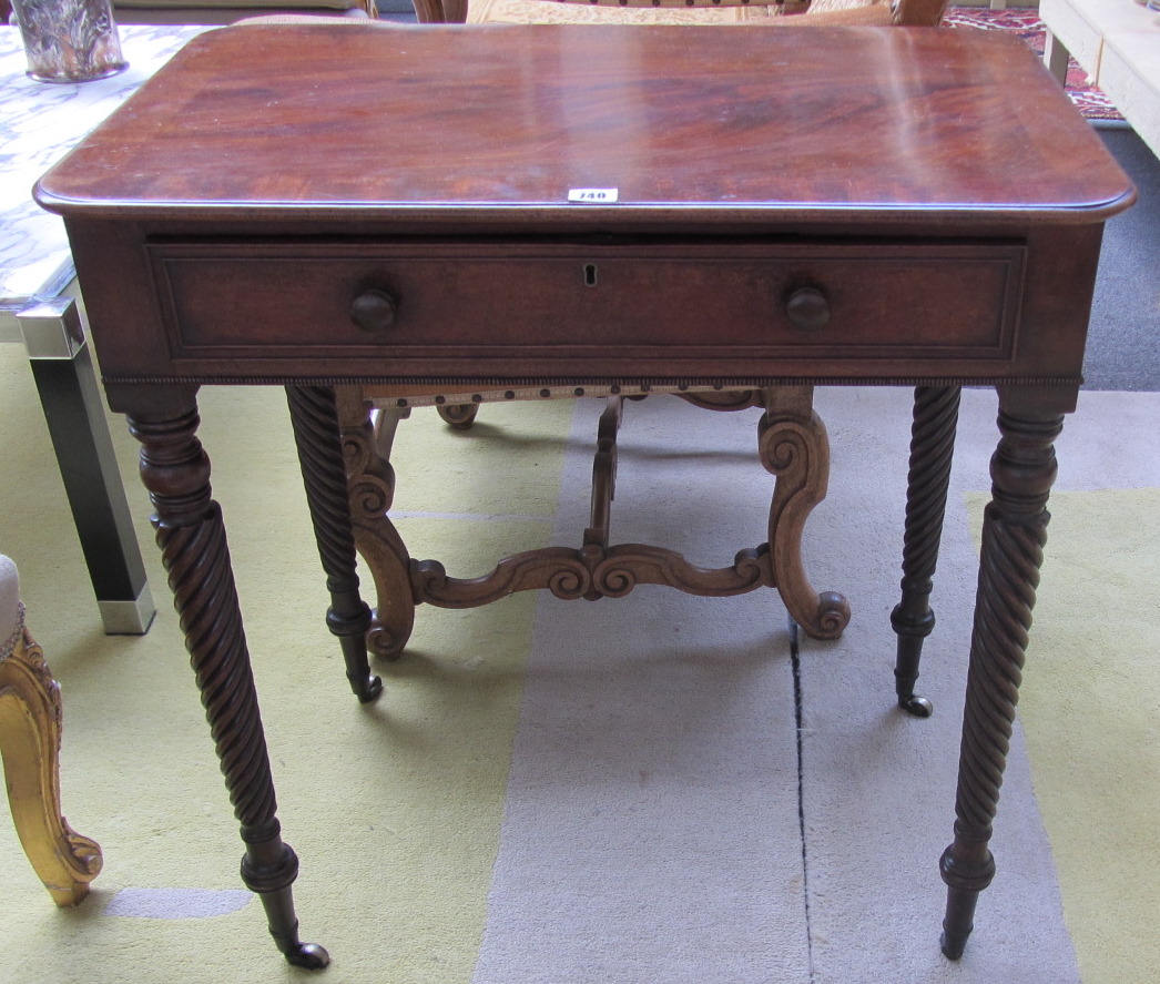 Appraisal: A th century Irish mahogany single drawer side table on