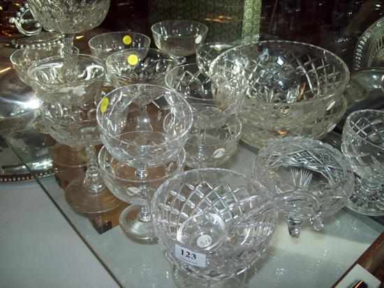 Appraisal: A COLLECTION OF CRYSTAL GLASSES AND BOWLS ITEMS