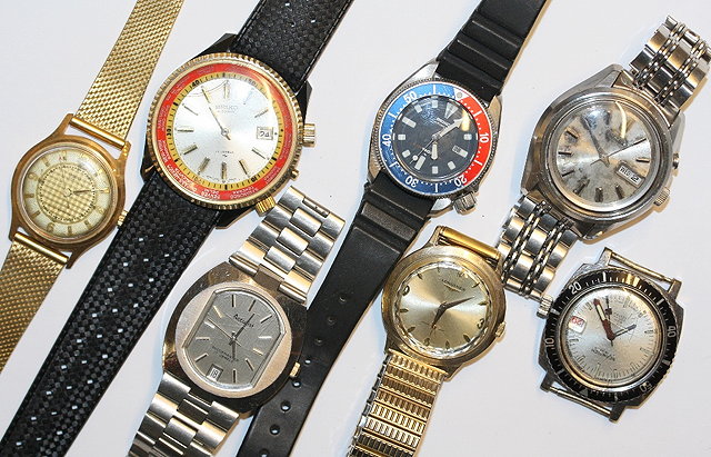 Appraisal: A GROUP OF SEVEN GENTLEMANS WRIST WATCHES TO INCLUDE a