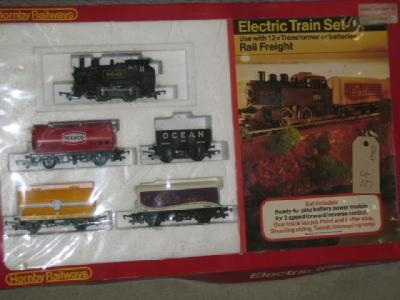 Appraisal: Hornby Railways R Freight Train Set including - - tank