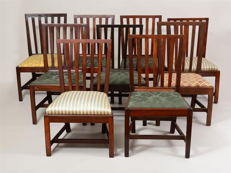 Appraisal: SET OF FIVE FEDERAL MAHOGANY DINING CHAIRS NEW YORK Together