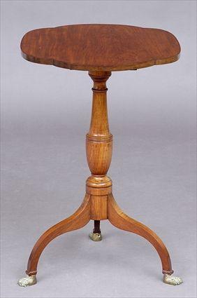 Appraisal: FEDERAL MAHOGANY TRIPOD CANDLESTAND The quatrefoil tilt-top on column and