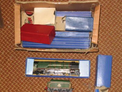 Appraisal: A Hornby Dublo EDL Duchess of Montrose locomotive and tender