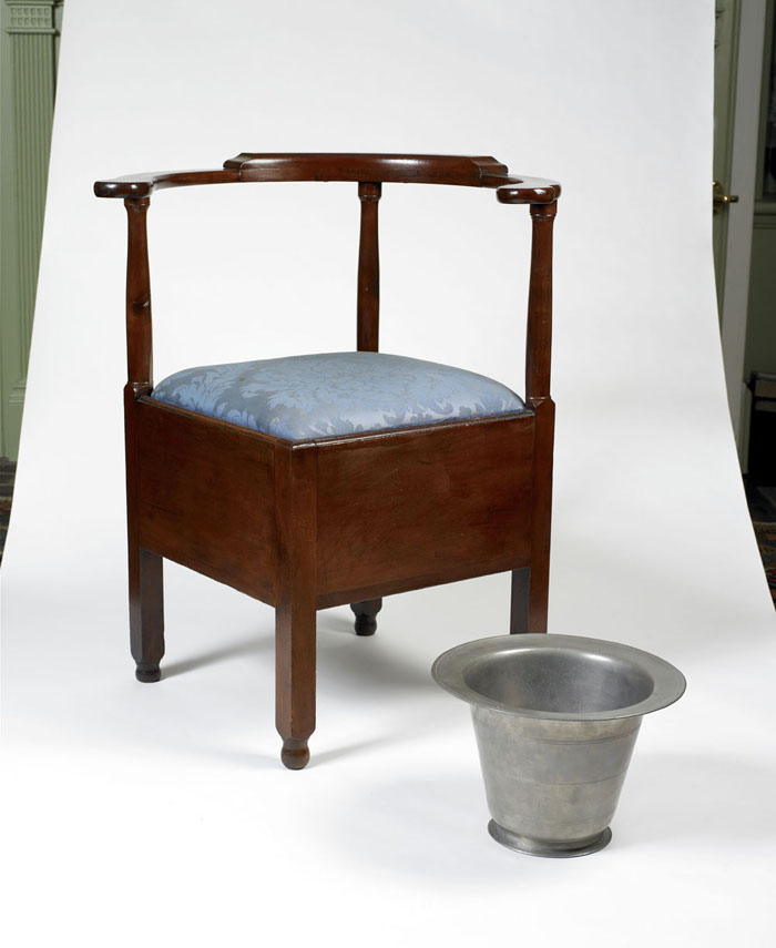 Appraisal: NEW YORK CHIPPENDALE CHERRY CORNER COMMODE CHAIR ATTRIBUTED TO THE