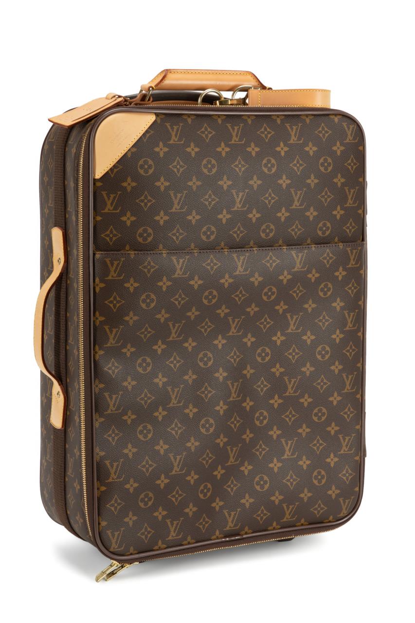 Appraisal: LOUIS VUITTON 'PEGASE' ROLLING CARRY-ON Louis Vuitton monogram 'Pegase' rolling