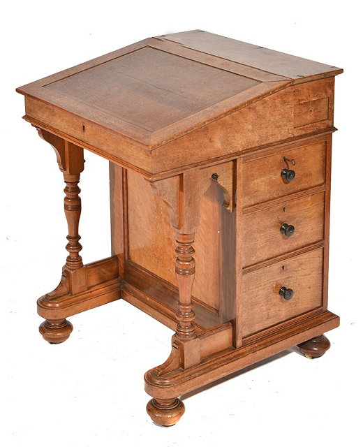 Appraisal: A GILLOWS CO OF LANCASTER SOLID WALNUT DAVENPORT with hinged