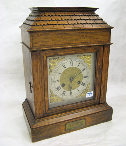 Appraisal: AN OAK CASED BRACKET CLOCK English early th century with