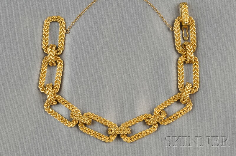 Appraisal: kt Gold Bracelet composed of open double ropetwist links dwt