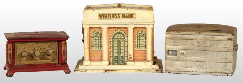 Appraisal: Lot of Assorted Banks Description Includes a radio bank Wireless