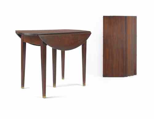 Appraisal: Henkel Harris mahogany dining table with five leaves h w