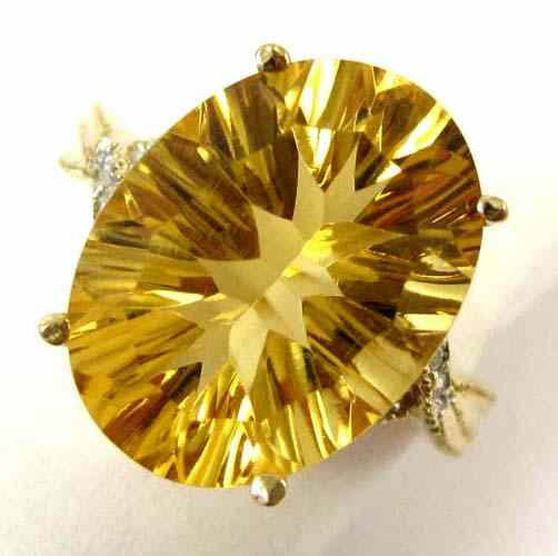 Appraisal: CITRINE DIAMOND AND YELLOW GOLD RING The k gold ring