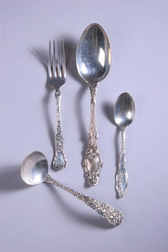 Appraisal: PIECES AMERICAN STERLING SILVER FLORAL PATTERNED FLATWARE Including eleven International