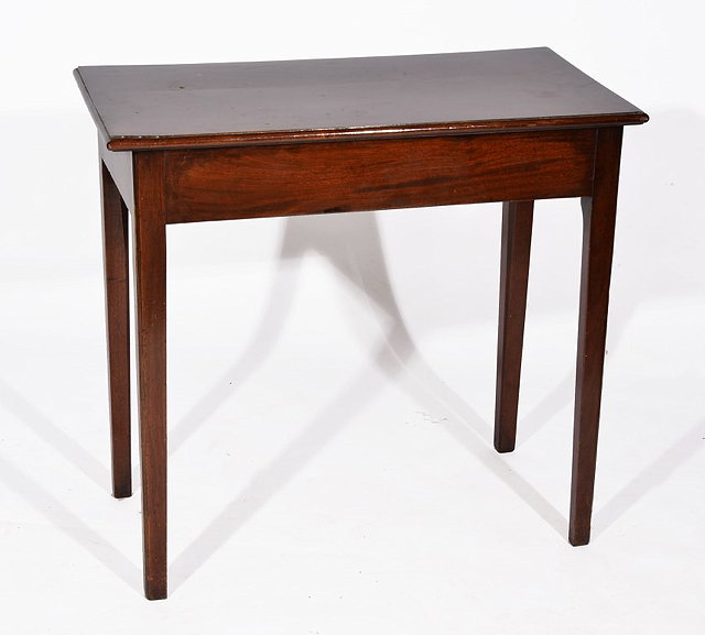 Appraisal: A MAHOGANY PLAIN SIDE TABLE cm