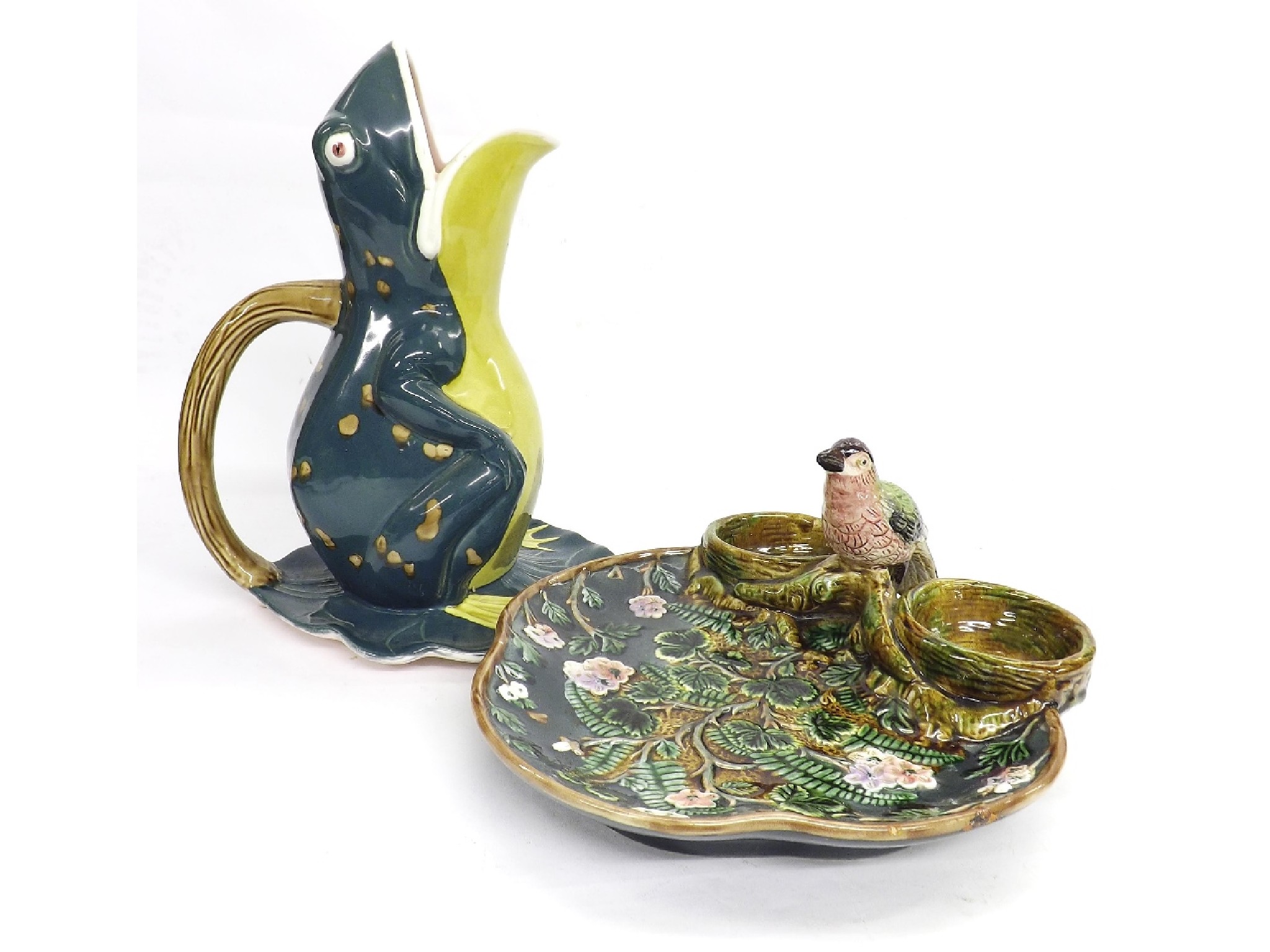 Appraisal: Novelty Majolica water jug in the form of a frog