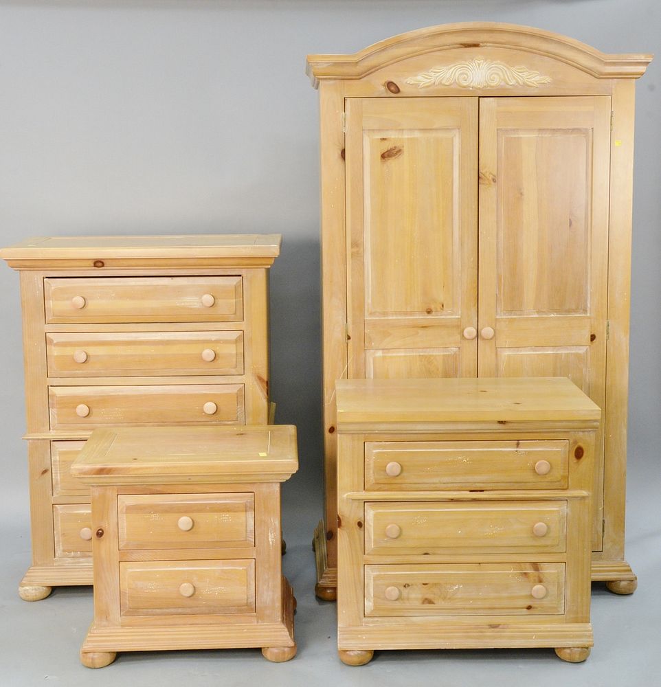 Appraisal: Four piece pine bedroom set to include a drawer tall