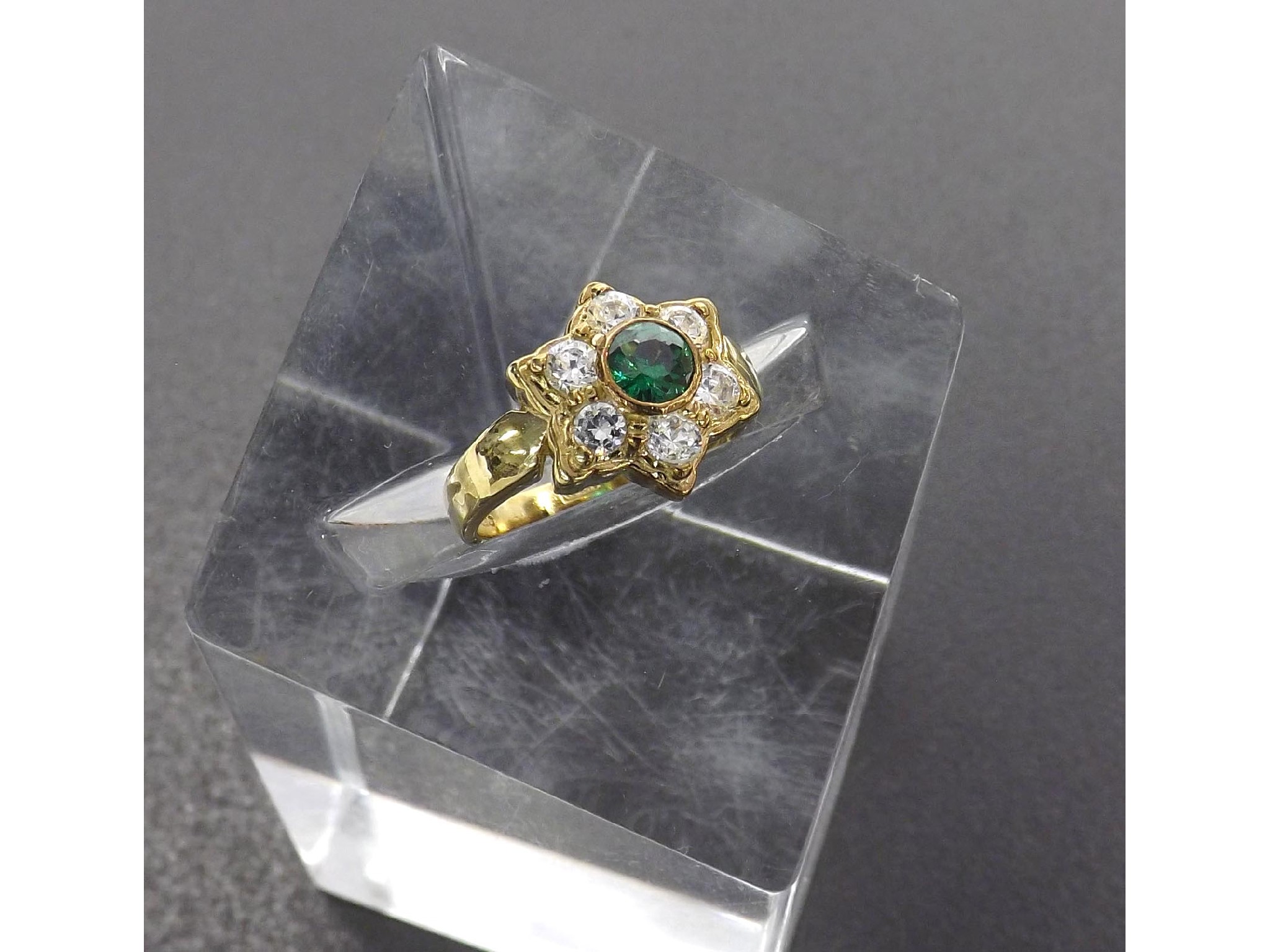 Appraisal: M MB ct cz cluster ring gm ring size HI