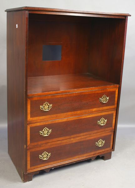 Appraisal: th Century mahogany three-drawer chest with brass hardware h x