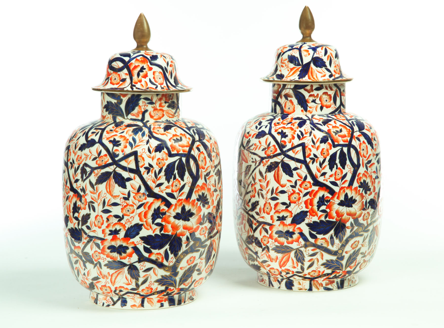 Appraisal: PAIR OF IMARI STYLE COVERED URNS England late th century