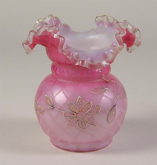 Appraisal: Cased Glass Vase Patterned lattice case glass vase of pink