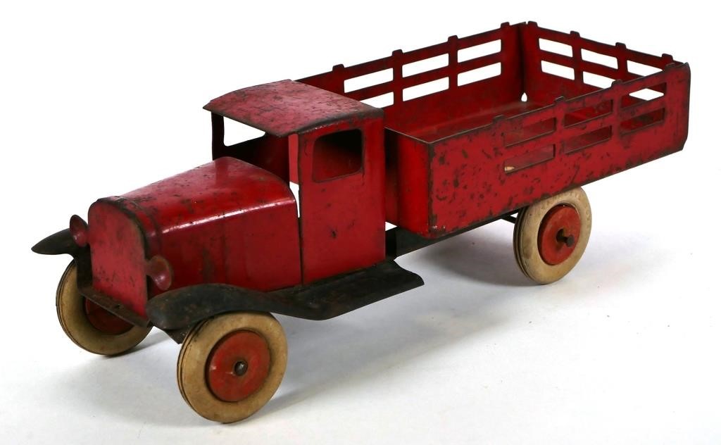 Appraisal: SMALL VINTAGE PRESSED STEEL TRUCKPressed Steel Delivery Truck measuring inches