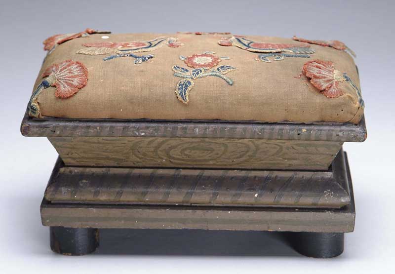 Appraisal: WONDERFUL EARLY TH CENTURY CREWELWORK FOOTSTOOL This footstool itself paint-decorated