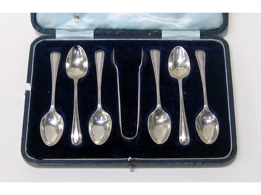 Appraisal: Cased set of six silver spoons with tongs Sheffield