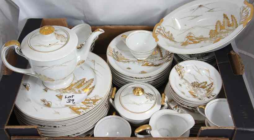 Appraisal: Japenese China Dinner and Teaset