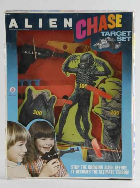 Appraisal: HG Alien Chase Target Set Description Contents are sealed and