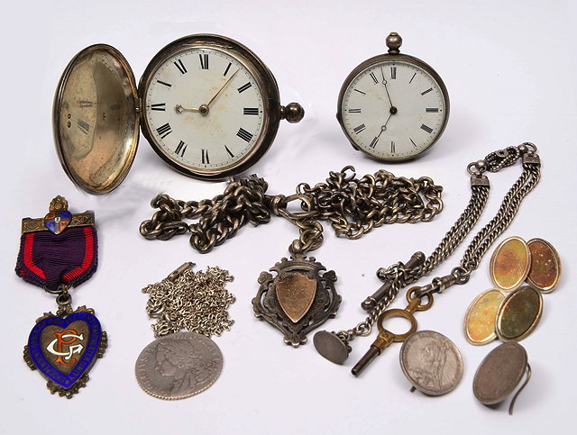 Appraisal: A SILVER HUNTER POCKET WATCH by Upjohn Son of Brentford