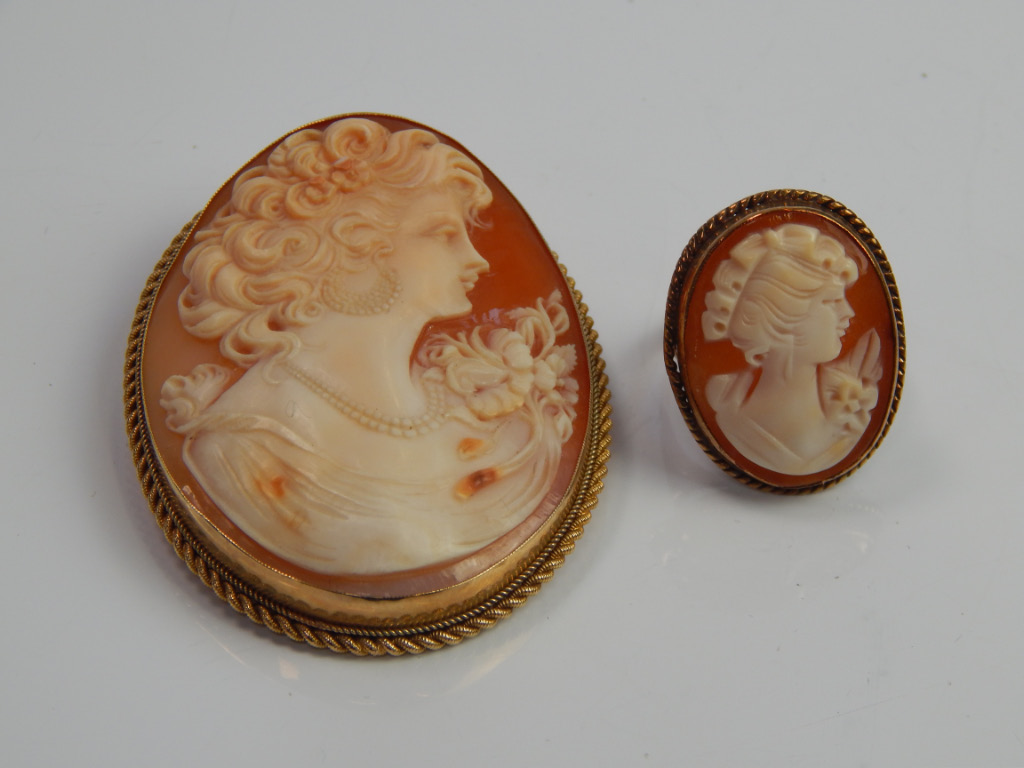 Appraisal: Various cameo jewellery to include ct gold cameo dress ring