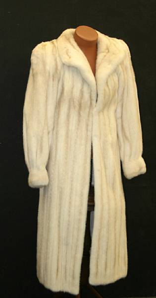 Appraisal: A natural female starlight mink full length coat Herbert's Furs