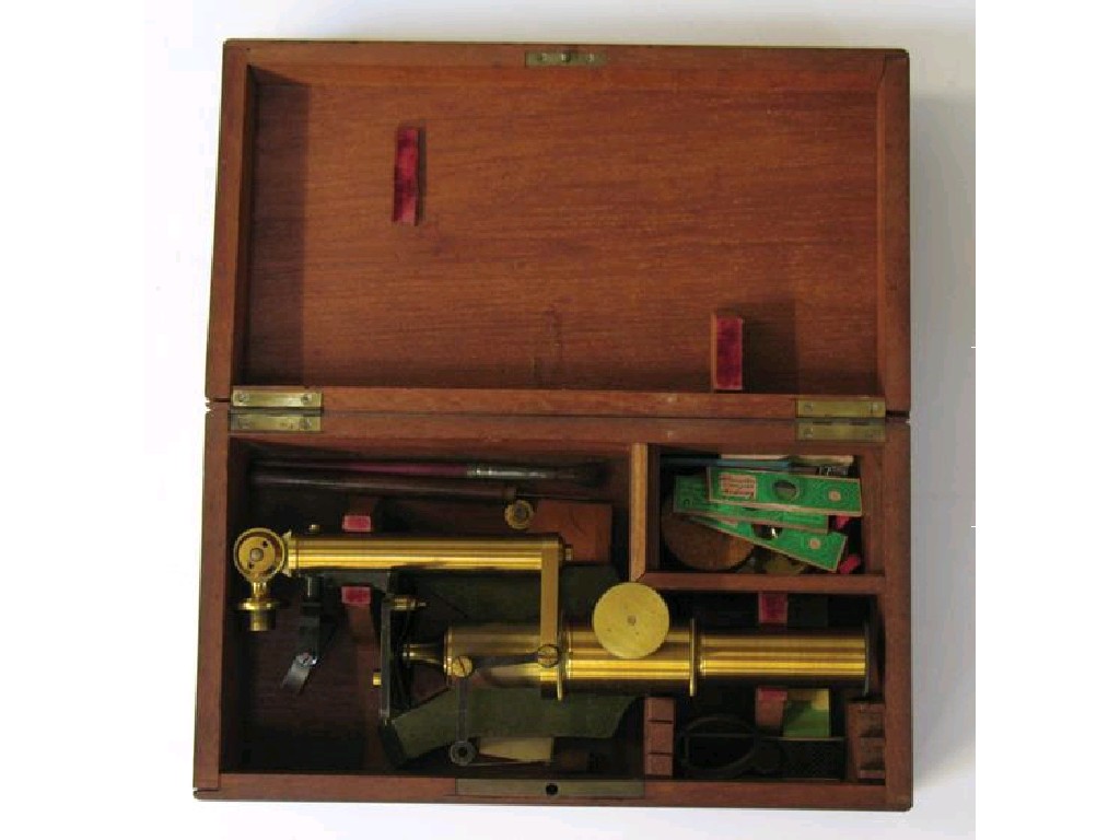 Appraisal: A VICTORIAN BRASS MONOCULAR MICROSCOPE in fitted case