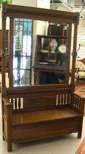 Appraisal: LATE VICTORIAN OAK SETTLE HALLSTAND American late th century The