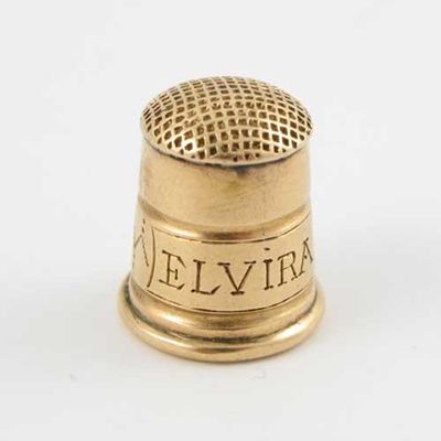 Appraisal: A late th early th century gold thimble with a