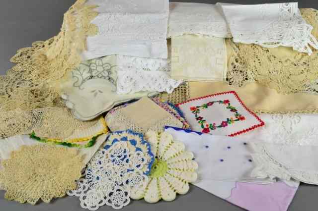 Appraisal: MISC LACE DOILIES RUNNERS HANDKERCHIEFSIncluding a variety of hand-crocheted and