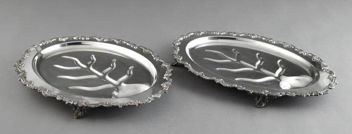 Appraisal: Pair of Sheridan Silverplate Well and Tree Roasted Meats Platters