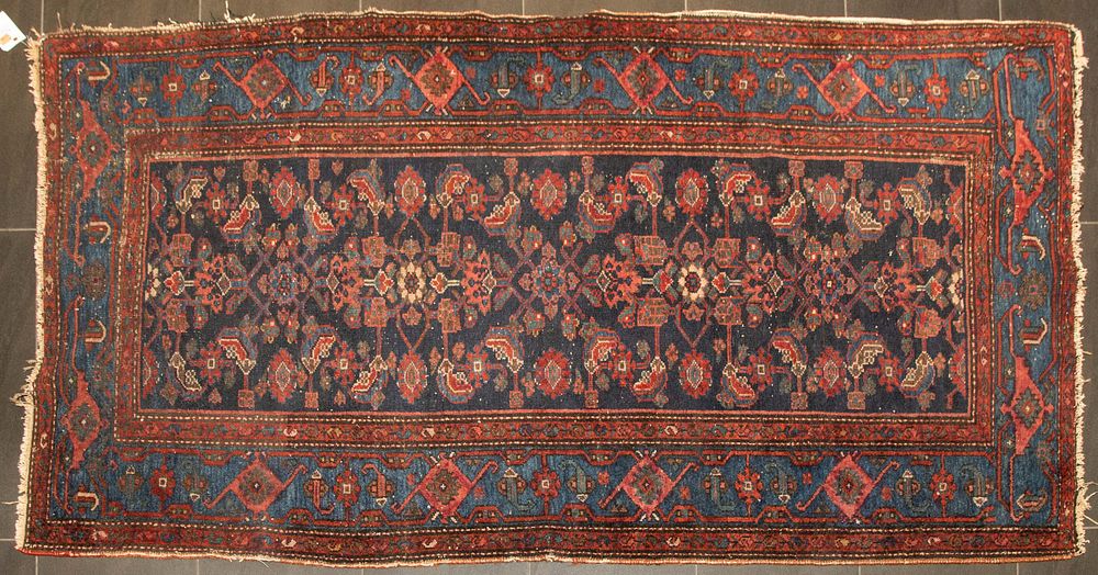 Appraisal: Antique Feraghan Sarouk Rug Persia x Second quarter- th century