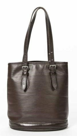 Appraisal: Louis Vuitton Petite Bucket Bag in Moka Epi leather with