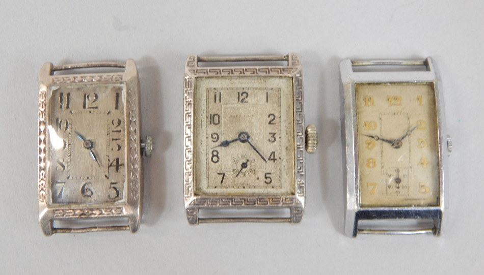 Appraisal: Three Art Deco style gentleman's wristwatches to include two with