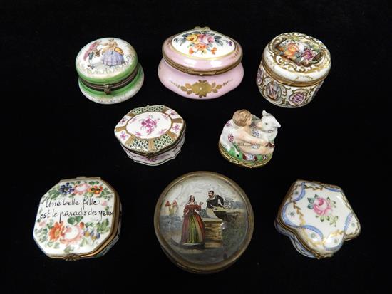 Appraisal: Snuff boxes eight pieces seven porcelain and one paper one