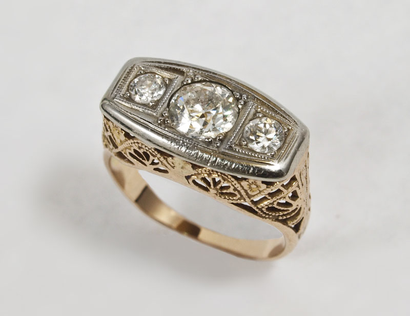 Appraisal: ANTIQUE STONE DIAMOND FILIGREE RING K yellow gold ring contains