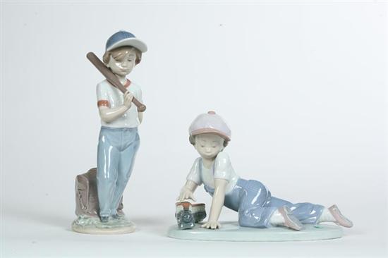 Appraisal: TWO LLADRO FIGURES All Aboard h And Dispuesto a Jugar