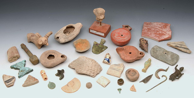 Appraisal: A GROUP OF ROMAN AND OTHER EARLY PIECES to include